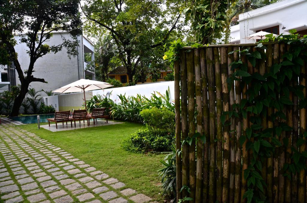 Beach Gate Bungalows - A Cgh Earth Saha Experience Kochi Bagian luar foto